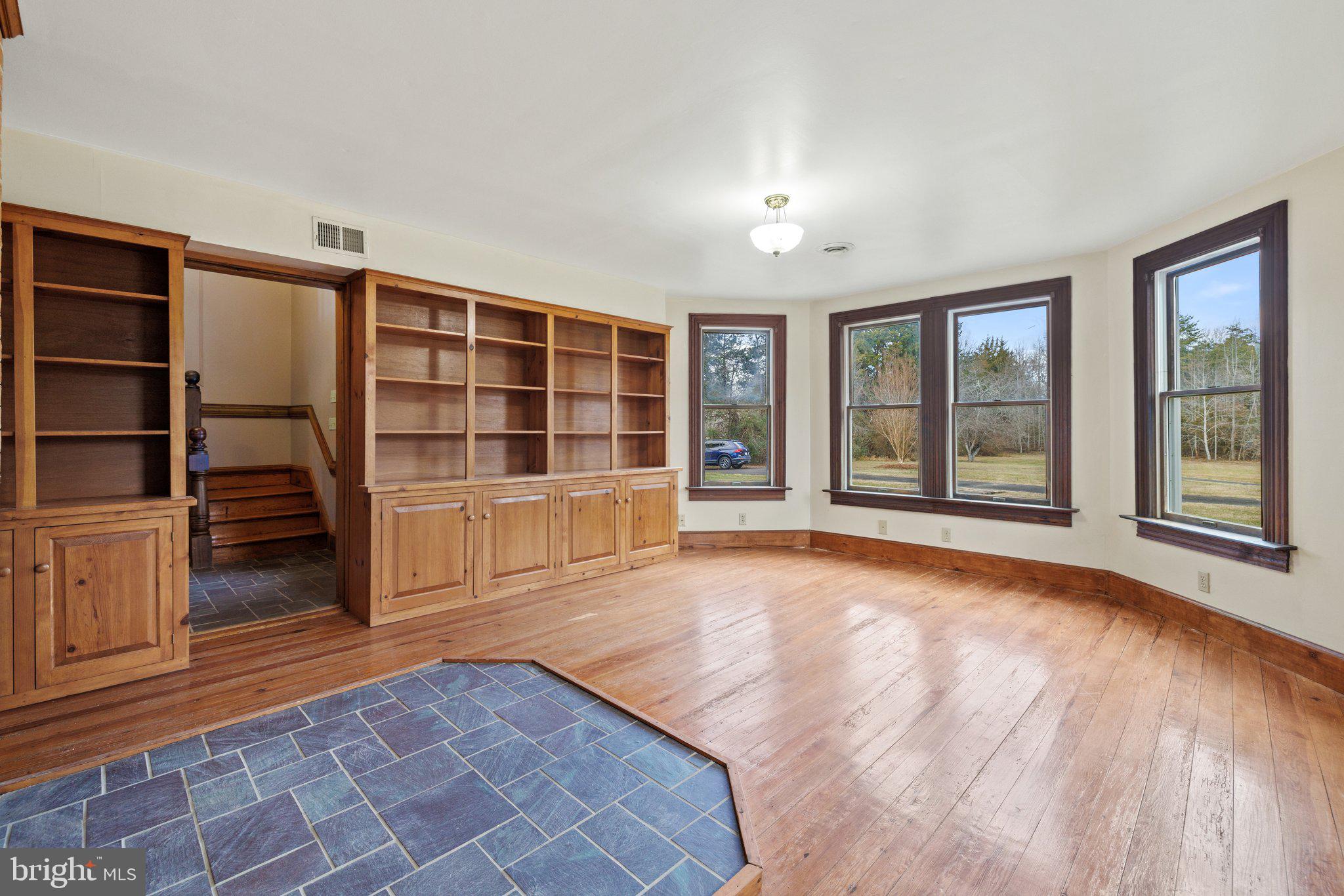 5385 Courtneys Corner Road Sumerduck, VA 22742 - Photo 12 of 88