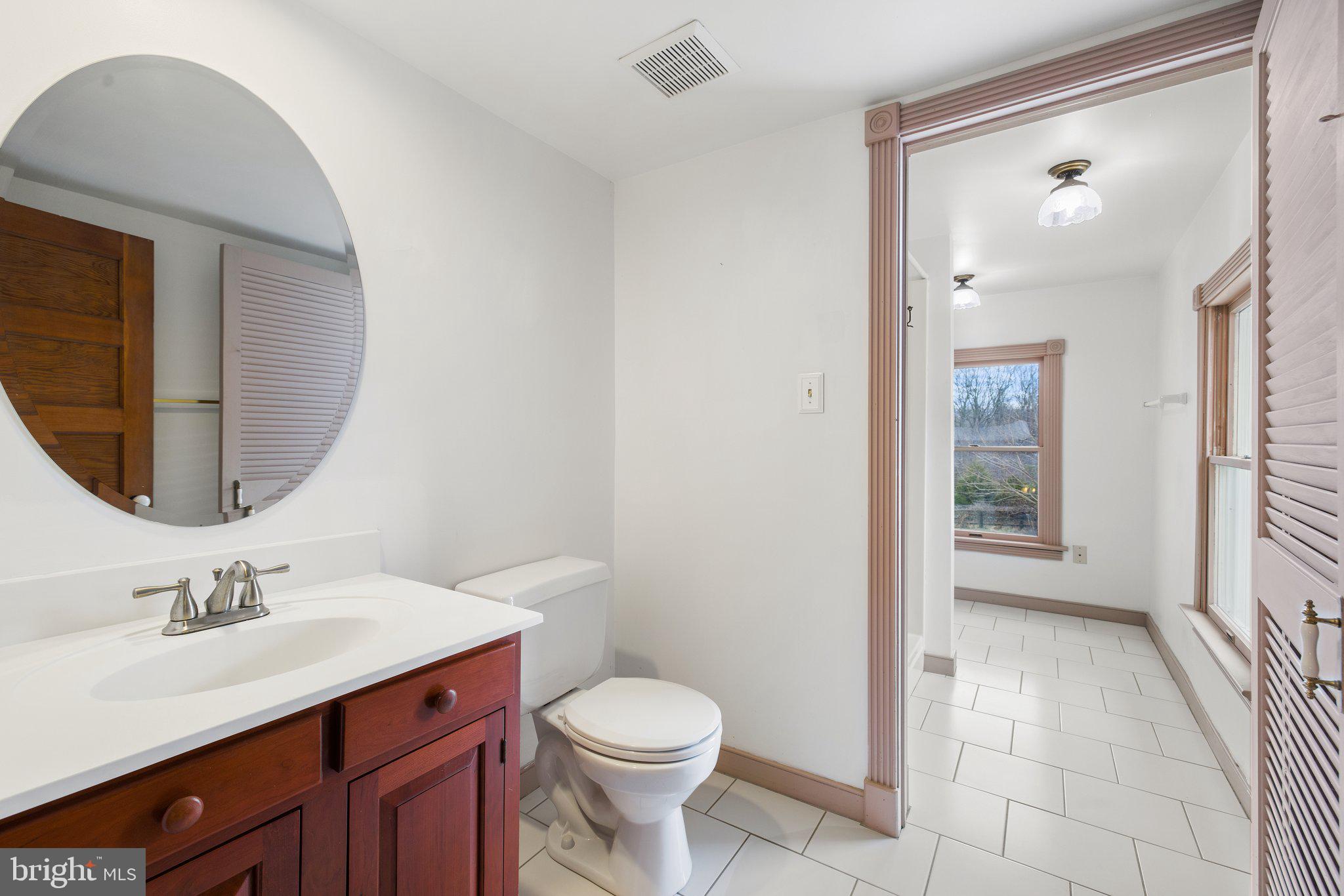 5385 Courtneys Corner Road Sumerduck, VA 22742 - Photo 52 of 88 Upstairs Hall Bath