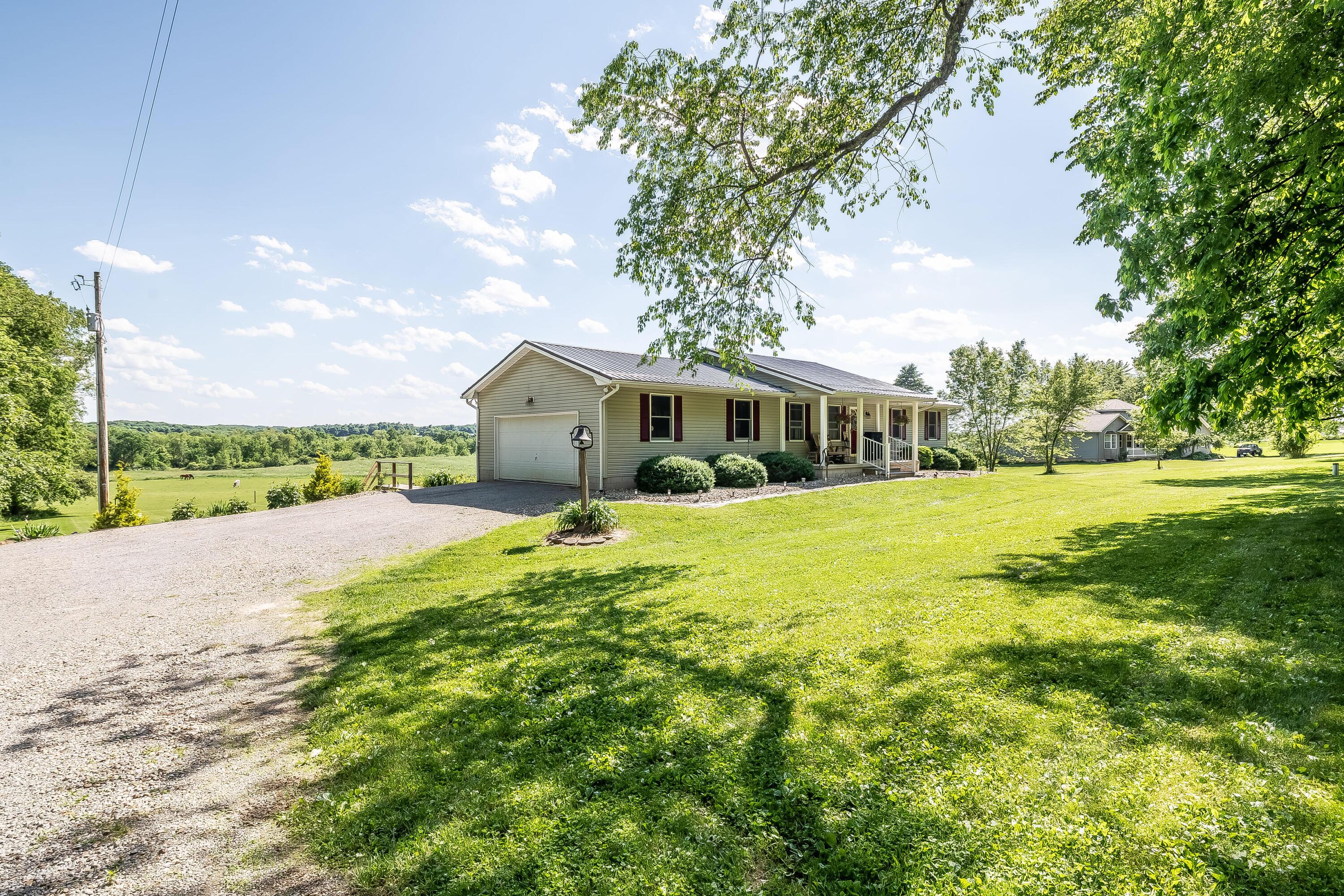 21362 Sycamore Road Mount Vernon, OH 43050 - Photo 2 of 34 sycamore-2