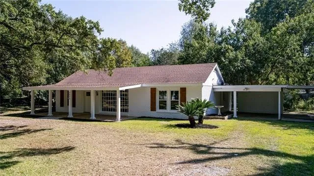 $297,500 | 5920 Bentley Drive, Baker, LA 70714