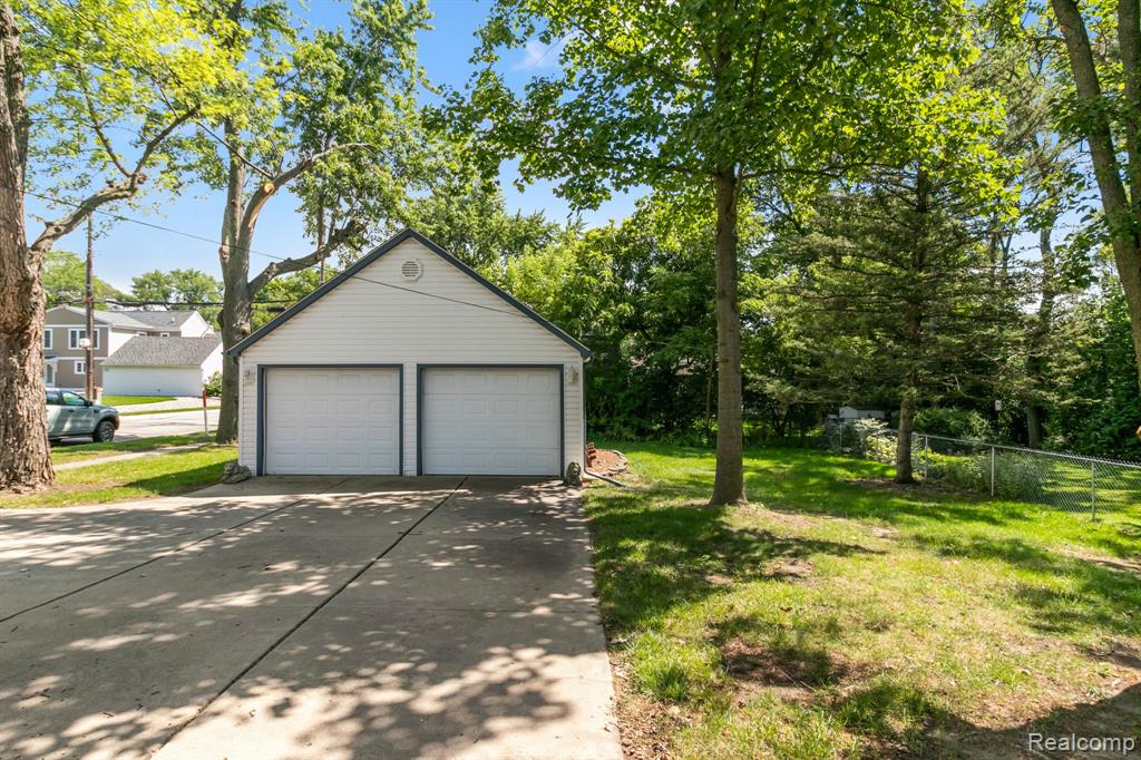 398 Sheldon Road Plymouth, MI 48170 - Photo 30 of 35