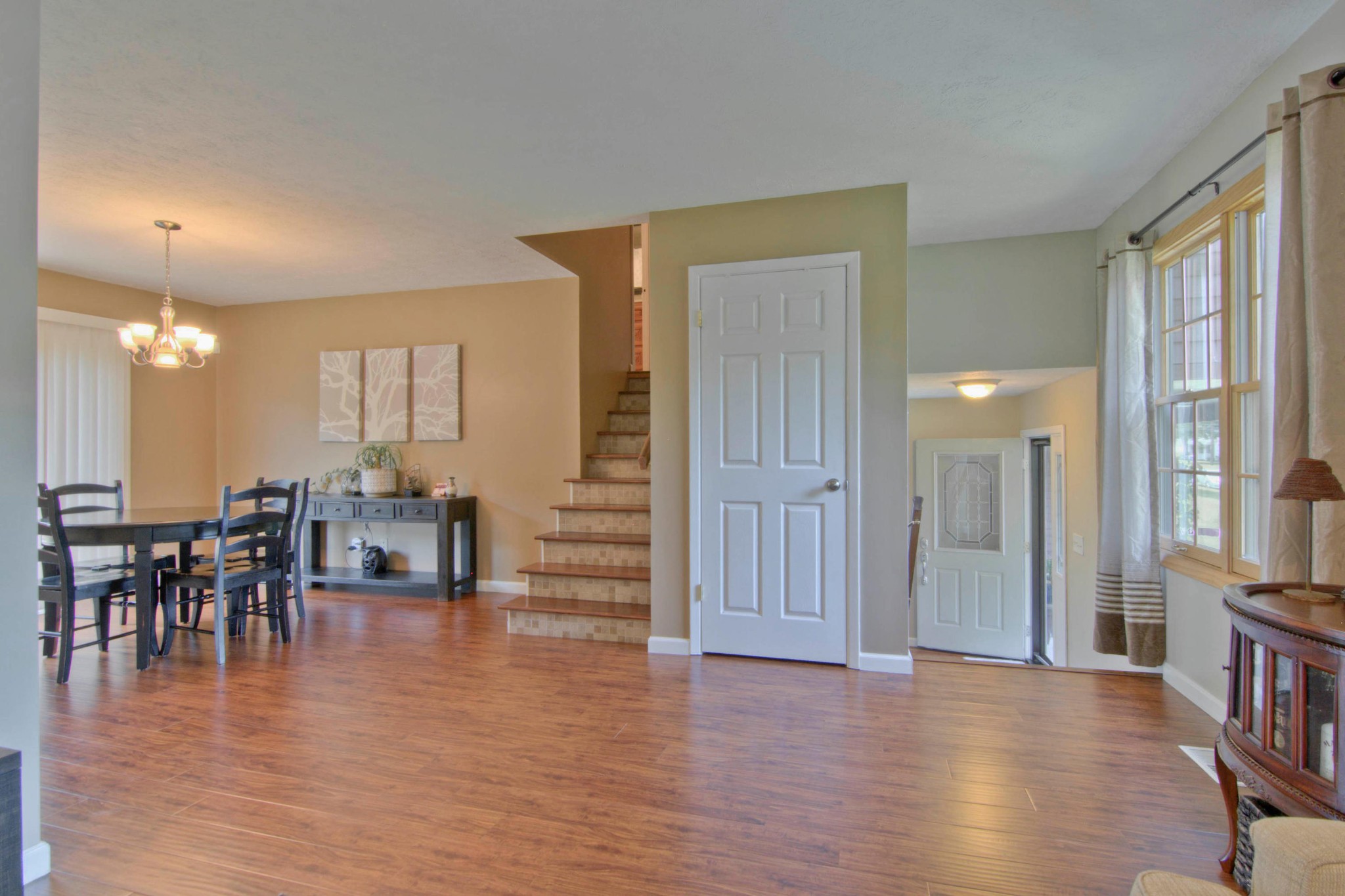 425 Oran Road Knoxville, TN 37934 - Photo 11 of 32 an entryway space with furniture and wooden floor