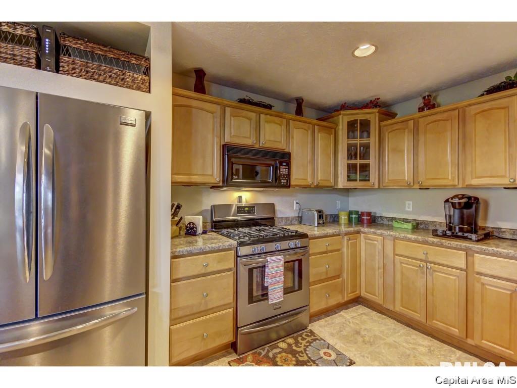 2820 Kipling Drive Springfield, IL 62711 - Photo 10 of 32