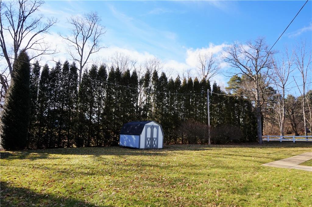 277 Bonniebrook Road Butler, PA 16002 - Photo 4 of 18