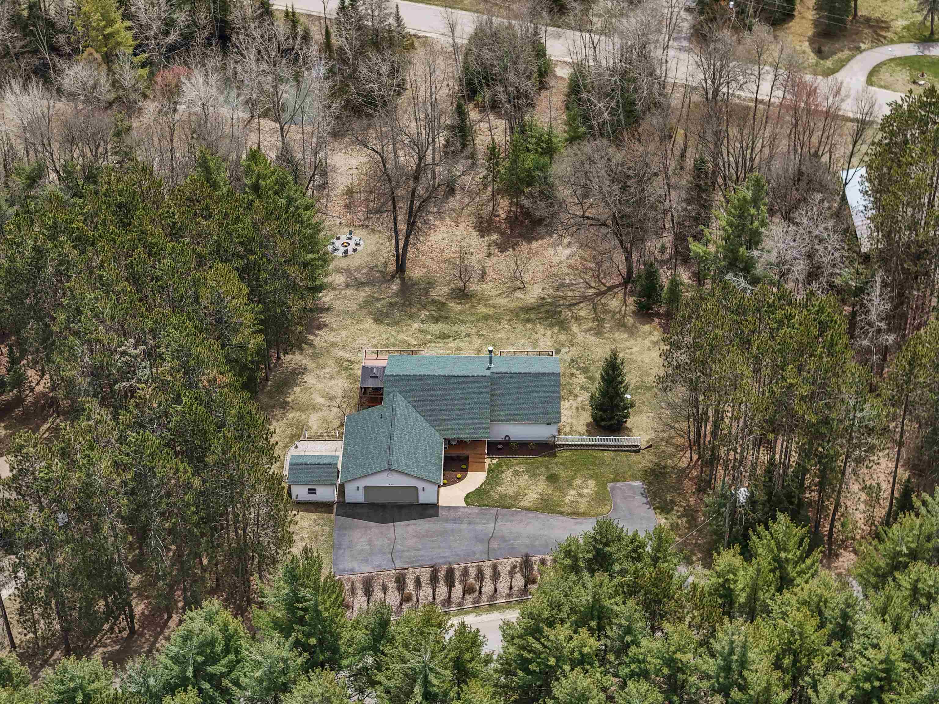 1660 High Road Roscommon, MI 48653 - Photo 61 of 68 1933741-dc4409c9-1a5a-4986-8c72-65ea00fd8f43.JPG
