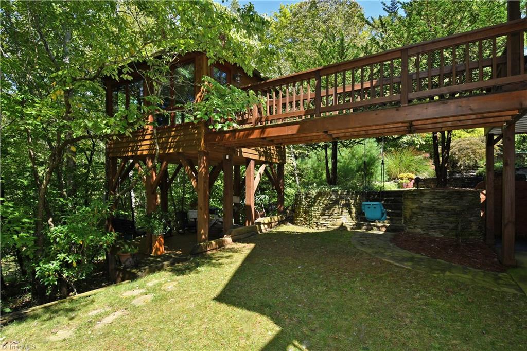 4512 Cotswold Road Pfafftown, NC 27040 - Photo 20 of 30 Tree House/Exercise Room