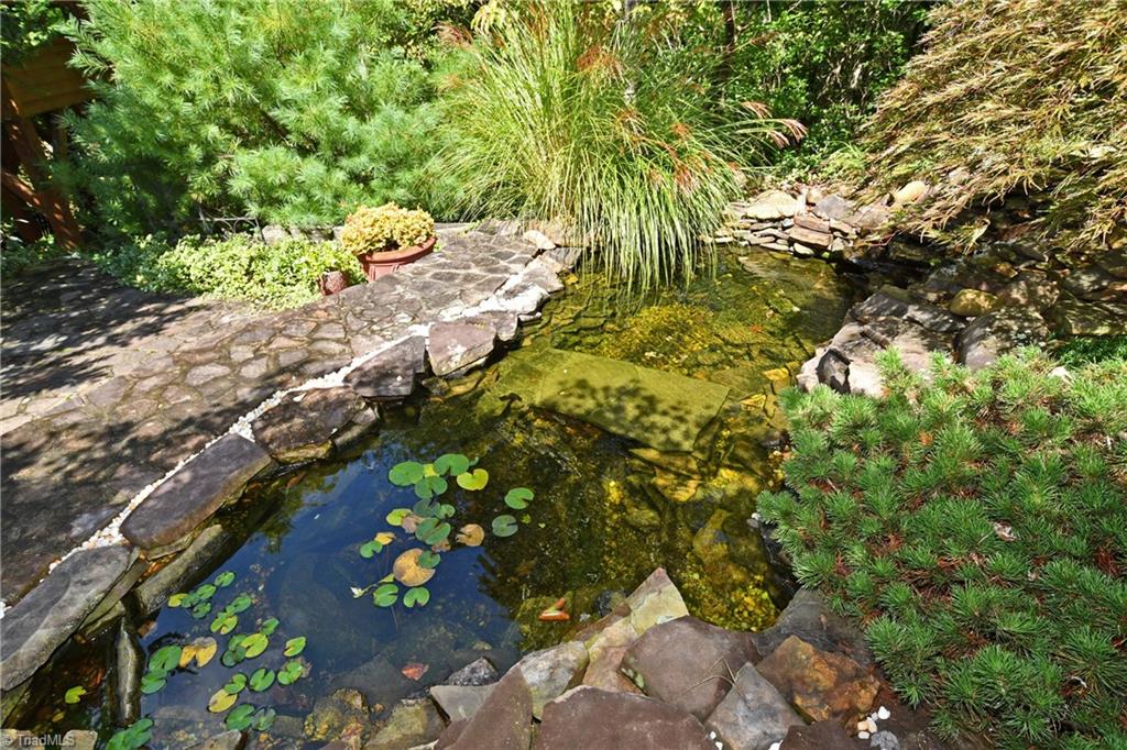 4512 Cotswold Road Pfafftown, NC 27040 - Photo 27 of 30 Koi Pond