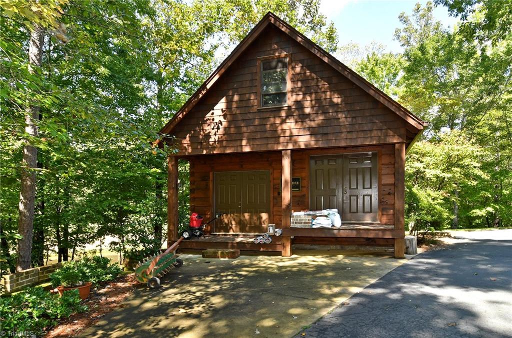 4512 Cotswold Road Pfafftown, NC 27040 - Photo 29 of 30 Workshop