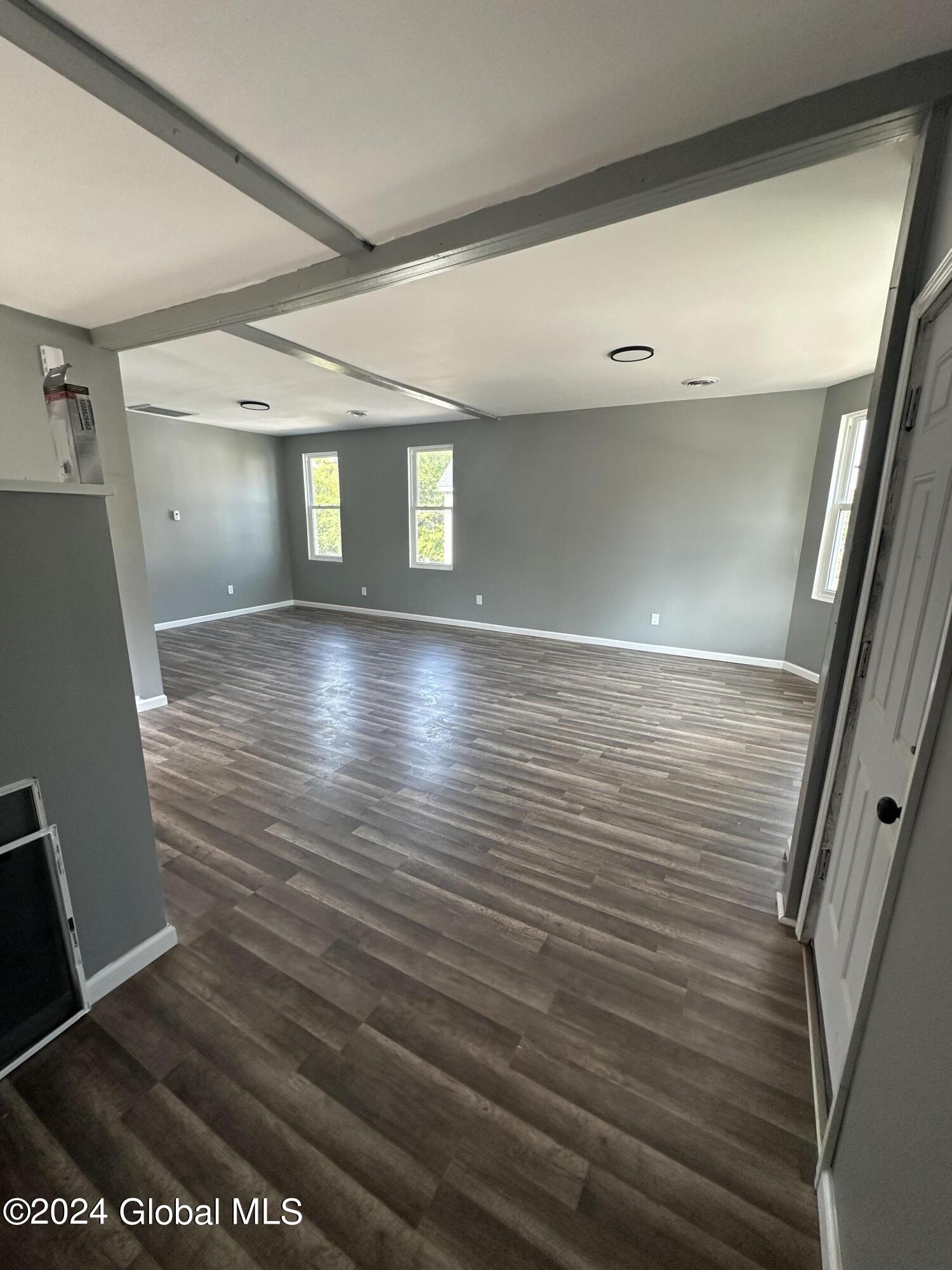 951 Strong Street, Unit 2 Schenectady, NY 12307 - Photo 5 of 19 IMG_3401