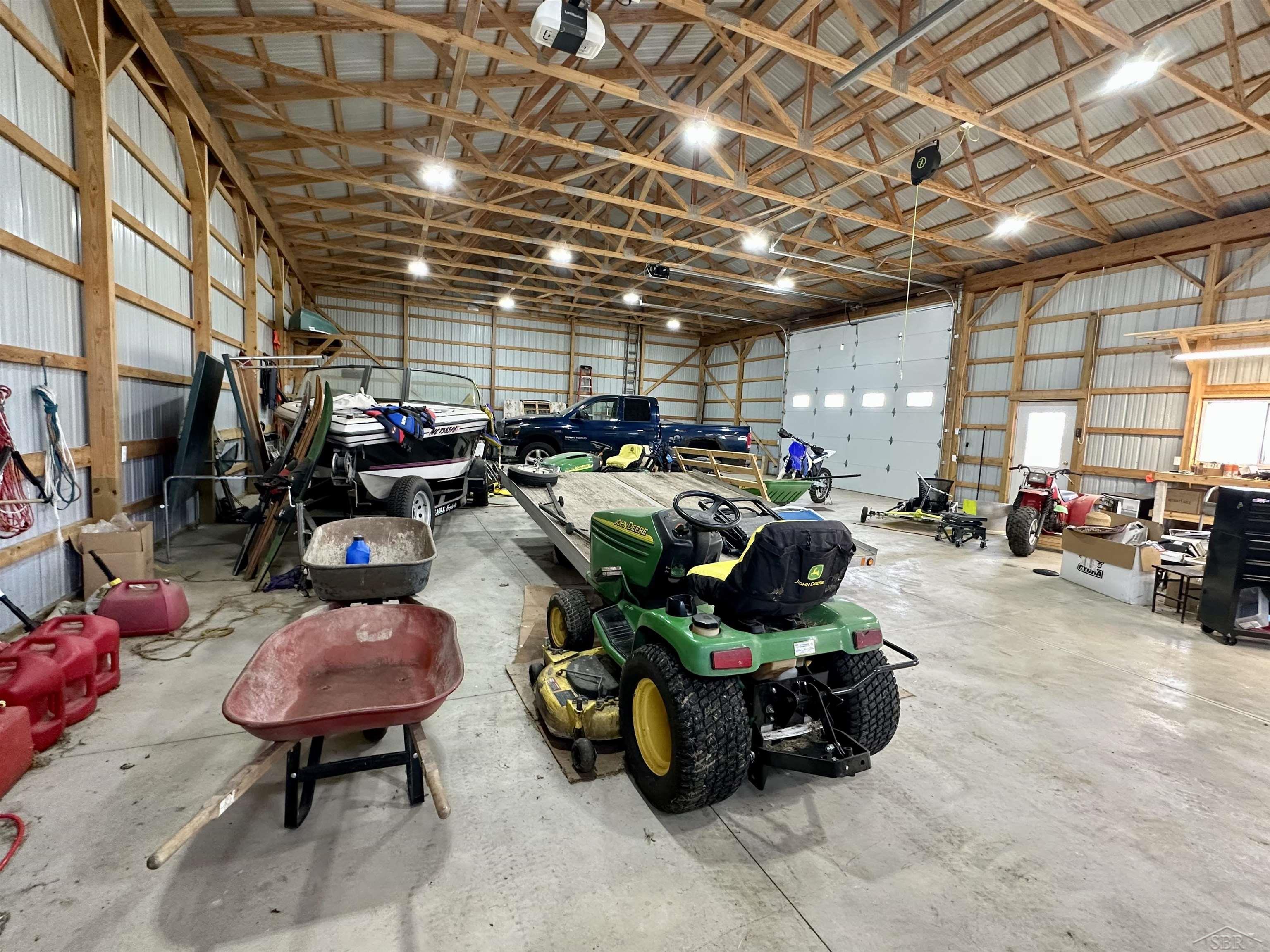 5821 Dixon Road Vassar, MI 48768 - Photo 14 of 48