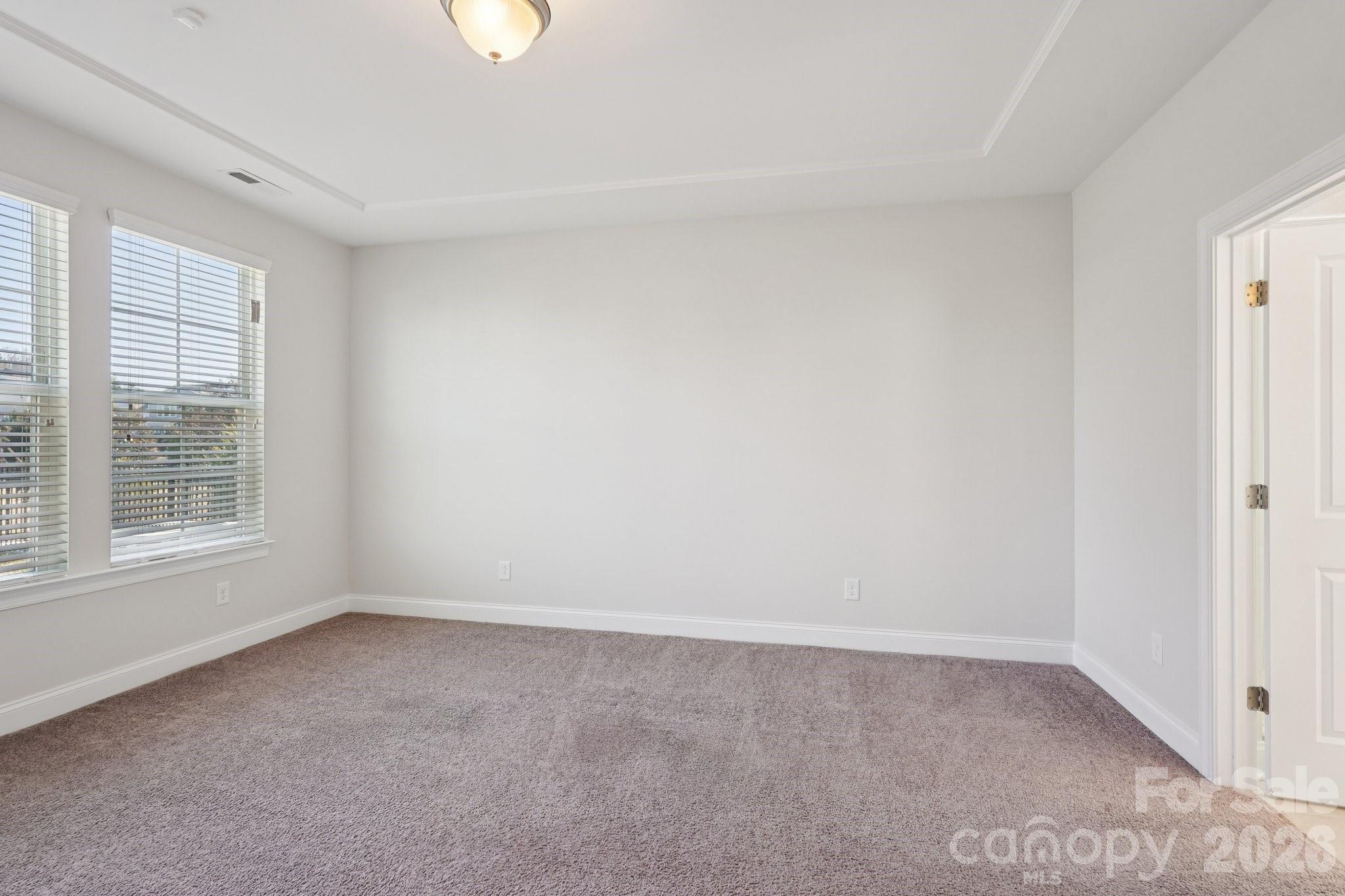 17422 Shearer Road Davidson, NC 28036 - Photo 15 of 48 an empty room with a window