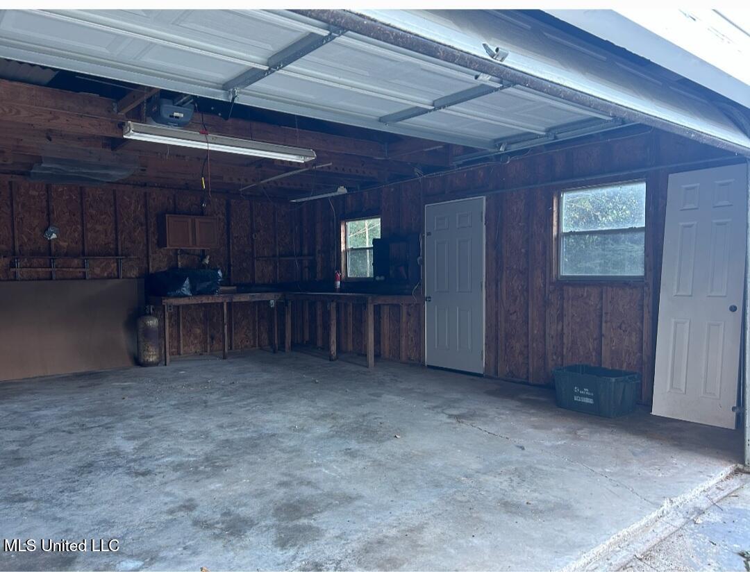 2513 Fairley Road Gautier, MS 39553 - Photo 25 of 28 1000027747