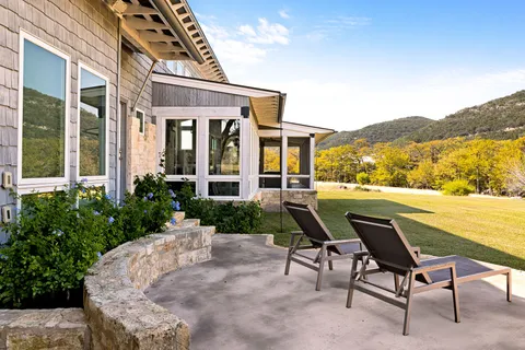 $3,250,000 | 415 Frio Canon Trail, Leakey, TX 78873