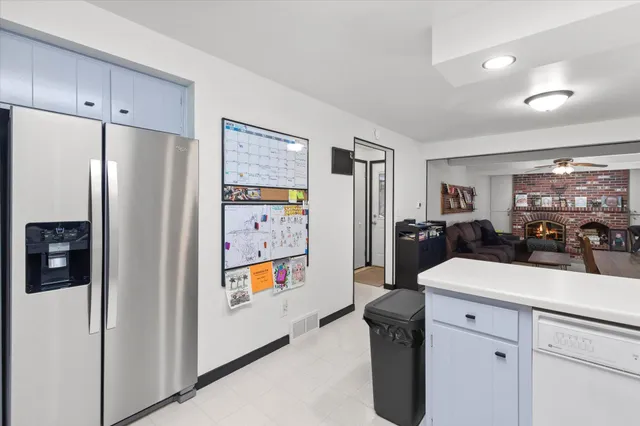 $359,900 | 1010 Cornelius Drive, Green Bay, WI 54311