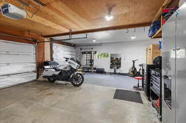 $359,900 | 1010 Cornelius Drive, Green Bay, WI 54311