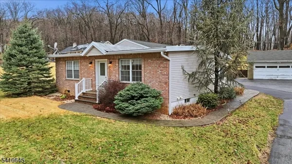 $525,000 | 20 Summerfield Road, Belvidere, NJ 07823
