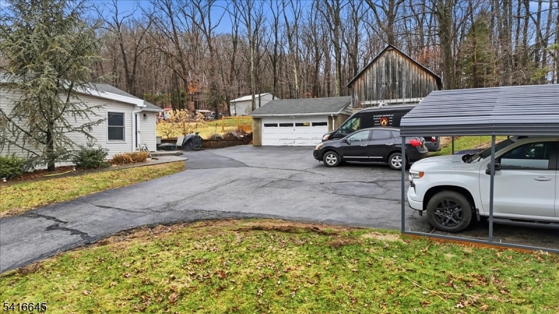 20 Summerfield Road Belvidere, NJ 07823 - Photo 4 of 44