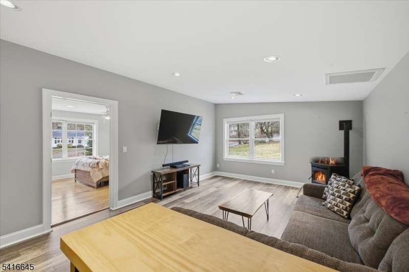 20 Summerfield Road Belvidere, NJ 07823 - Photo 8 of 44