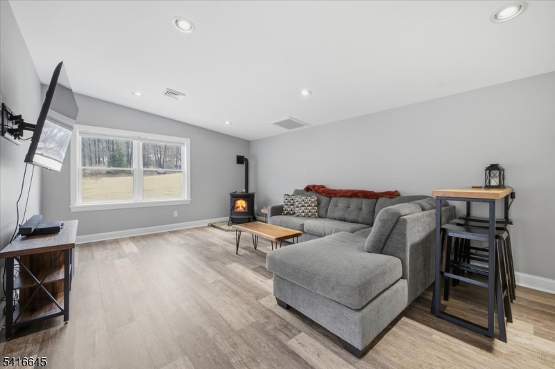 20 Summerfield Road Belvidere, NJ 07823 - Photo 10 of 44