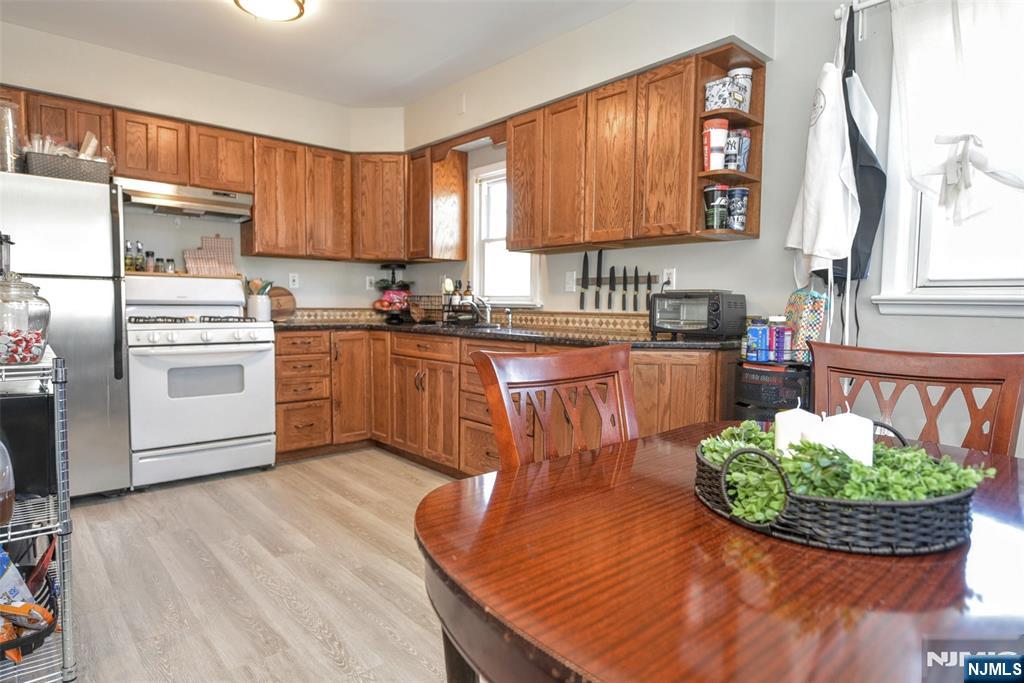 200 Prospect Avenue, Unit 2 Maywood, NJ 07607 - Photo 21 of 27