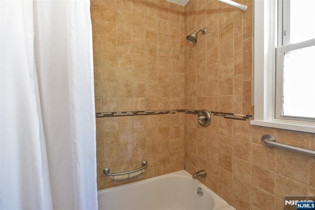 200 Prospect Avenue, Unit 2 Maywood, NJ 07607 - Photo 25 of 27