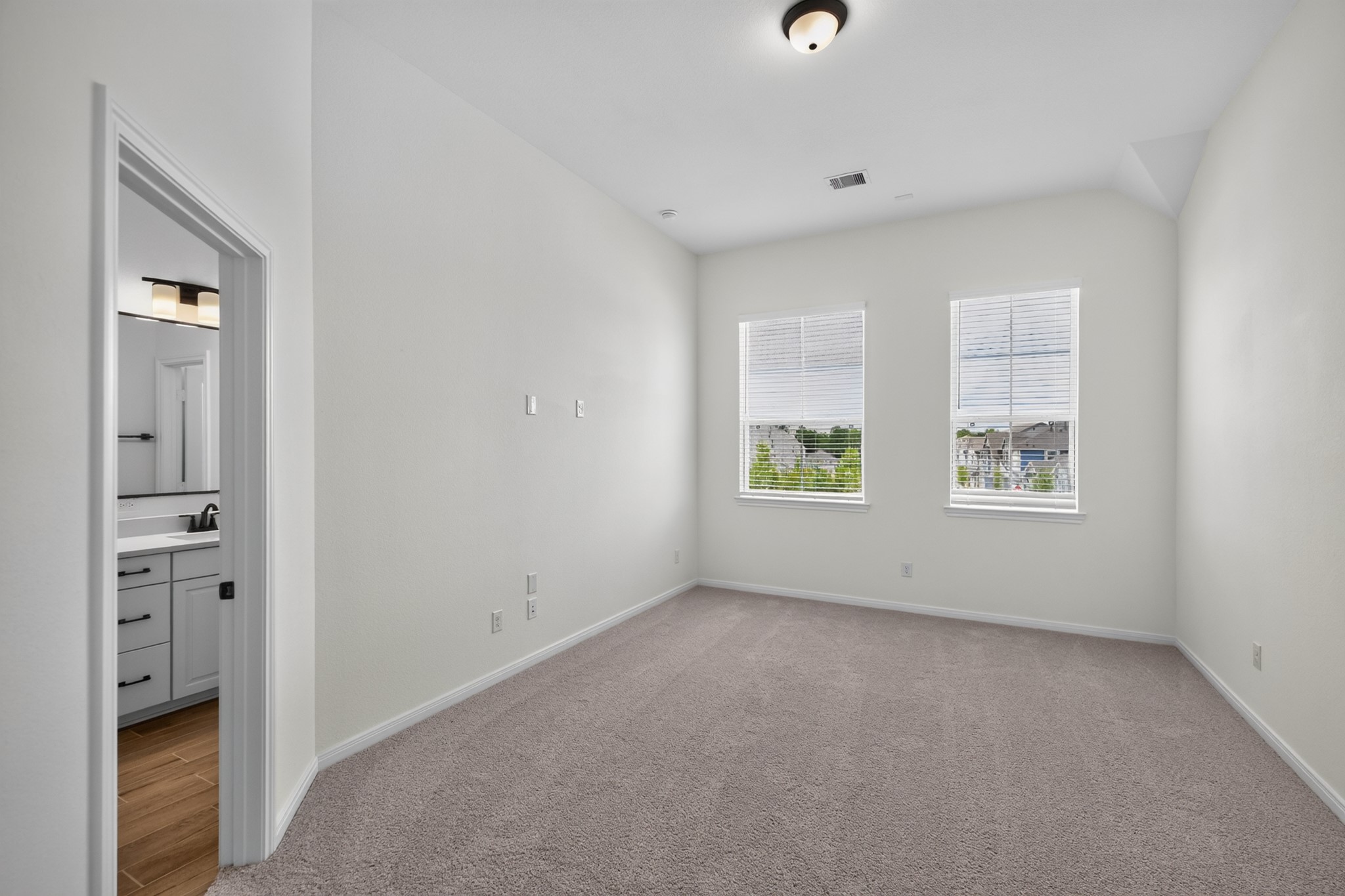 512 Water Ash Court Montgomery, TX 77316 - Photo 22 of 39 Gallery Image 22