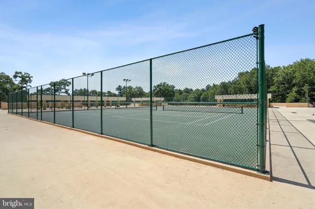 a view of a tennis court