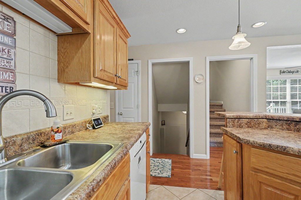 2255 Thunder Oak Road Young Harris, GA 30582 - Photo 18 of 85
