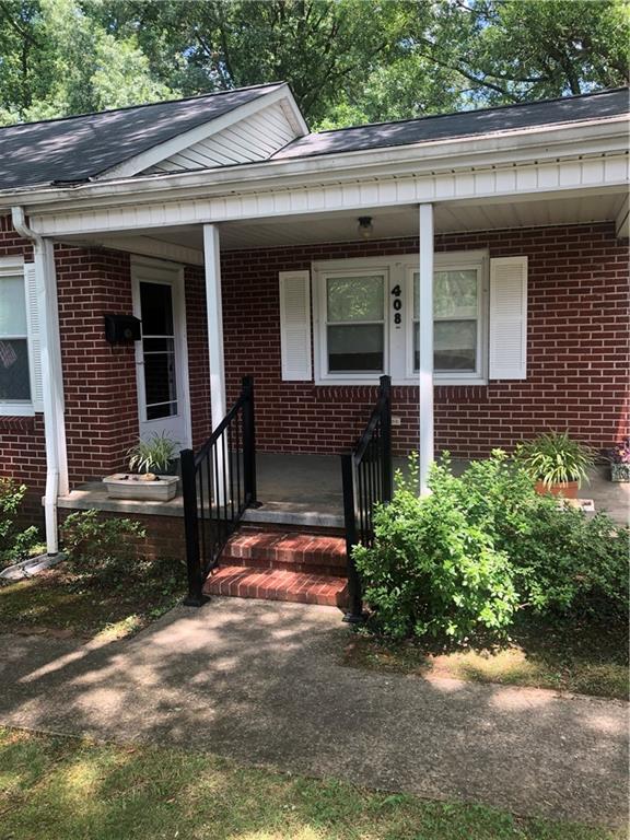 408 4th Street Southwest Conover, NC 28613 - Photo 3 of 23 Gallery Image 3