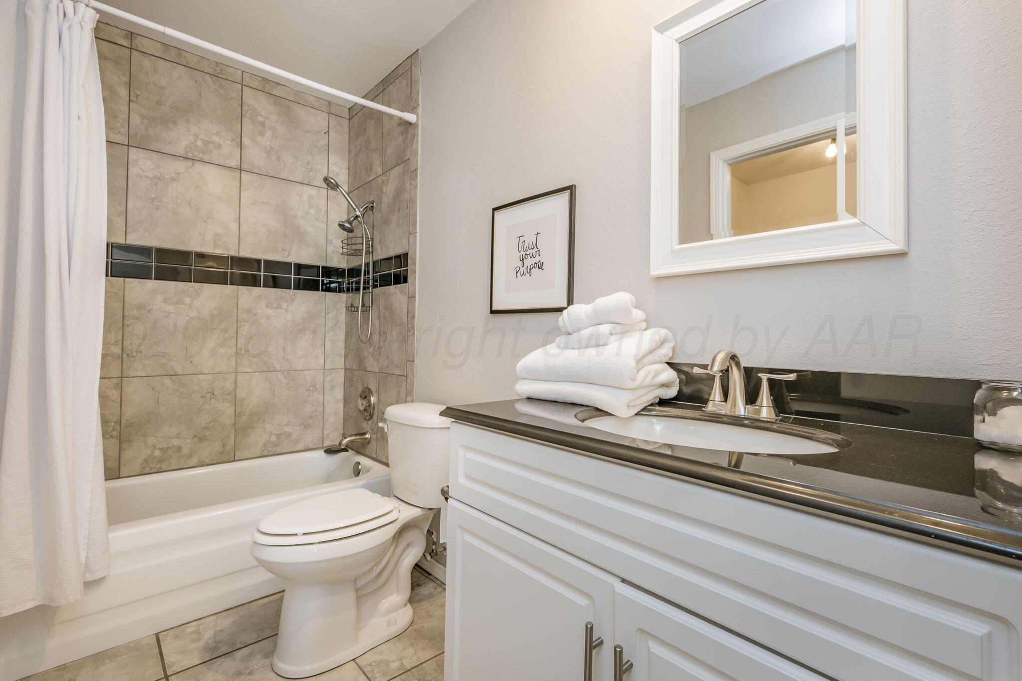 3107 Surf Drive Amarillo, TX 79110 - Photo 12 of 19 3107 Surf Dr 18