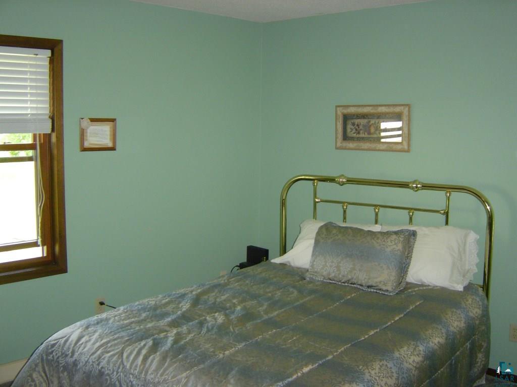 1492 East Shilhon Road Duluth, MN 55804 - Photo 14 of 23