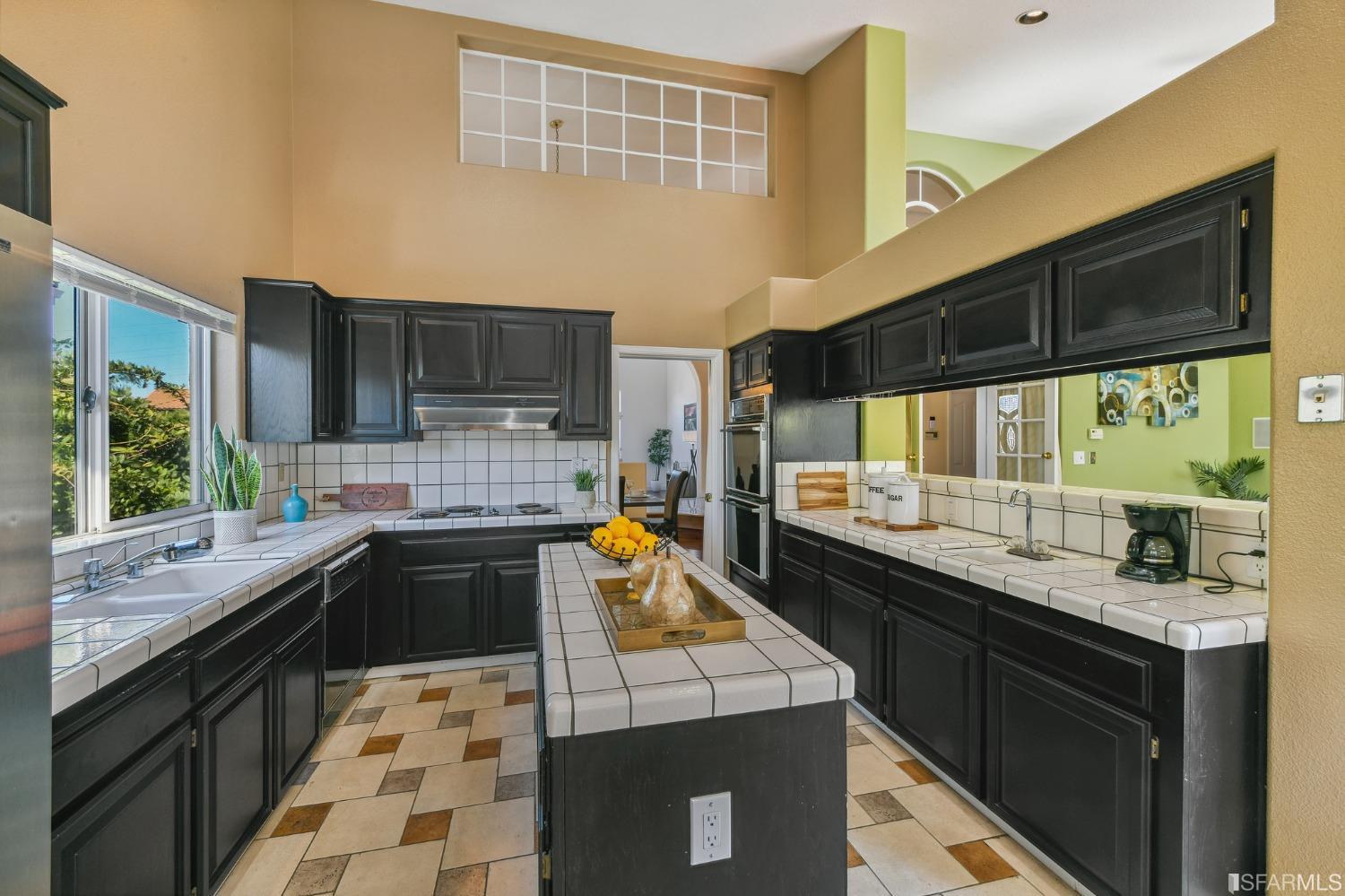 698 Turquoise Drive Hercules, CA 94547 - Photo 17 of 50