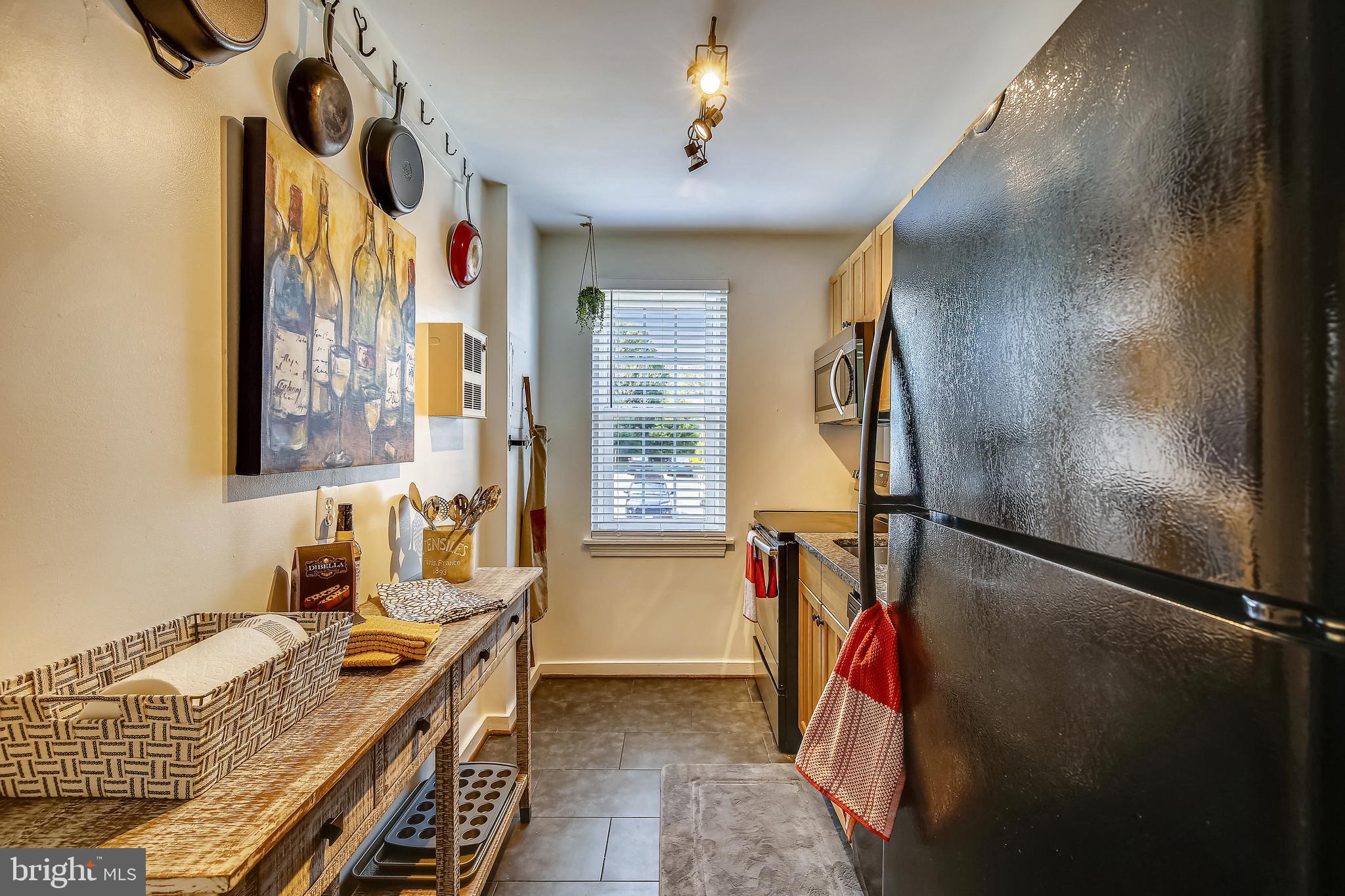 117 East Glebe Road, Unit B Alexandria, VA 22305 - Photo 14 of 35