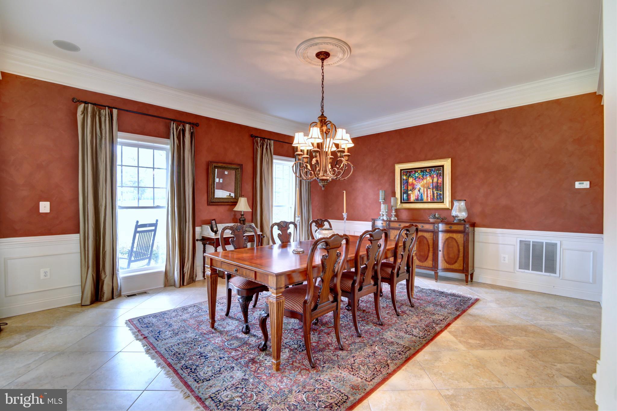 22077 Oatlands Road Aldie, VA 20105 - Photo 15 of 51 Formal Dining Room