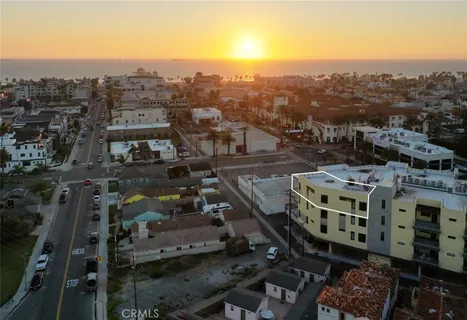 $2,044,000 | 414 Main Street, Unit 400, Huntington Beach, CA 92648
