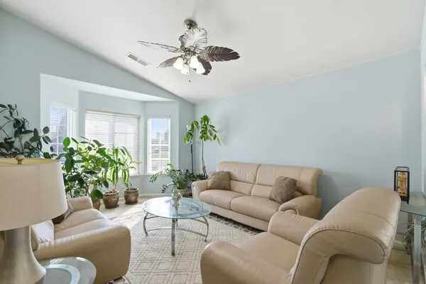 $449,950 | 242 Makenna Drive, Madera, CA 93637