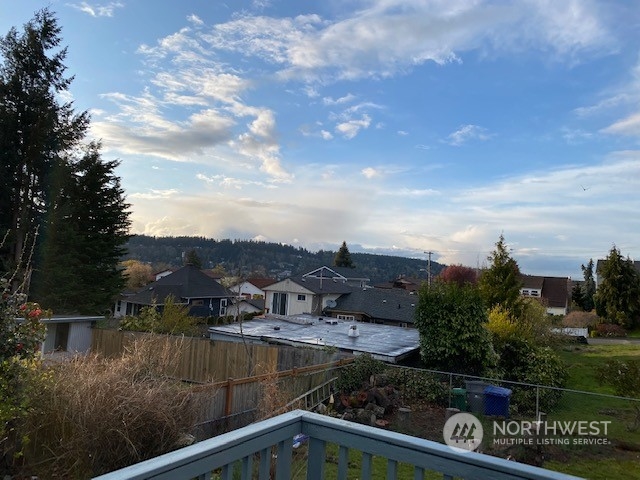 1024 North 31st Street Renton, WA 98056 - Photo 2 of 4 a view of a lake from a balcony