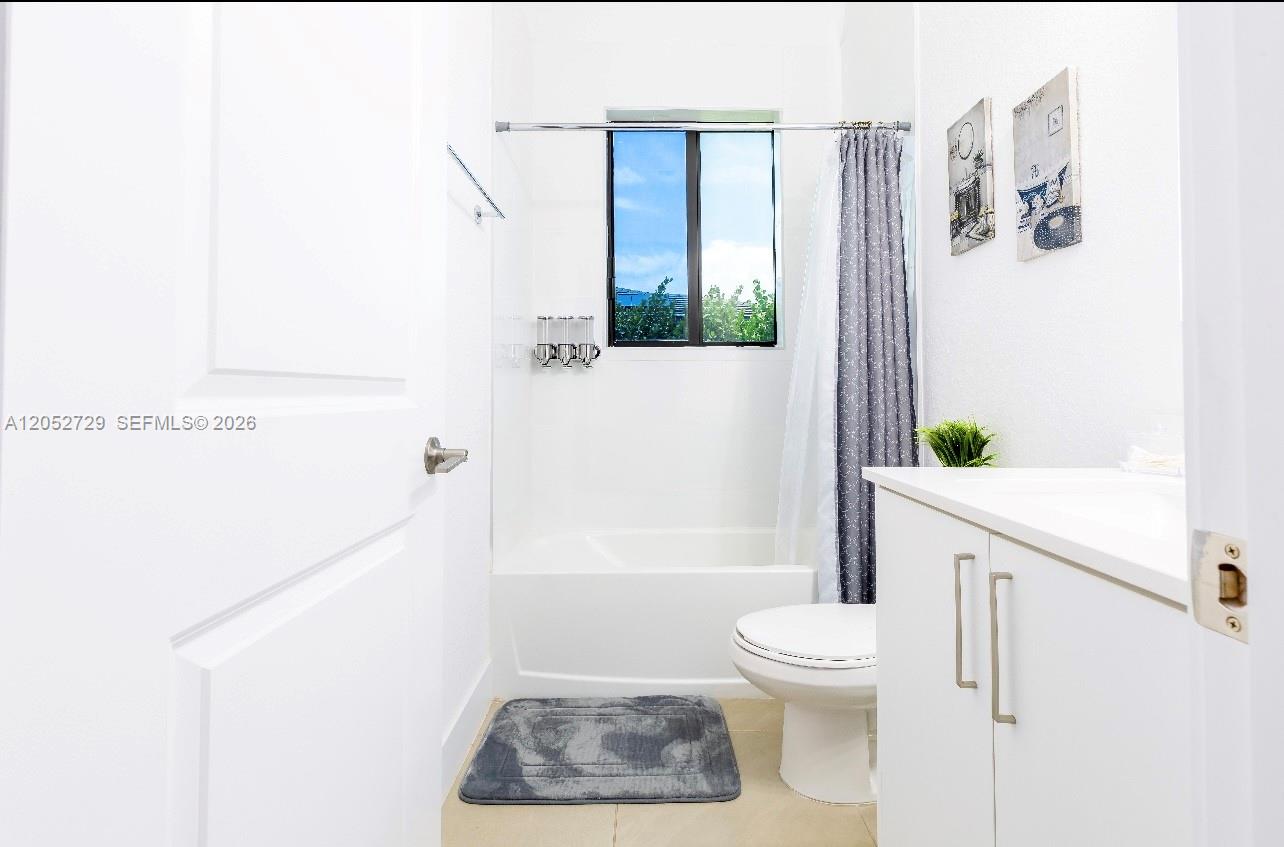 13218 Southwest 230th Street Miami, FL 33170 - Photo 19 of 28