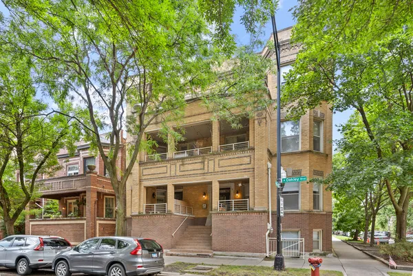 $249,000 | 924 North Oakley Boulevard, Unit GN, Chicago, IL 60622