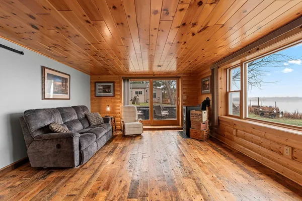 $549,900 | E5760 Waukaunaka Street, Weyauwega, WI 54983