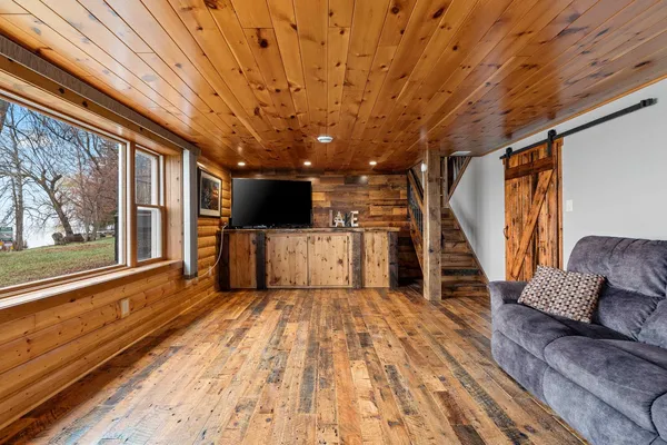 $549,900 | E5760 Waukaunaka Street, Weyauwega, WI 54983