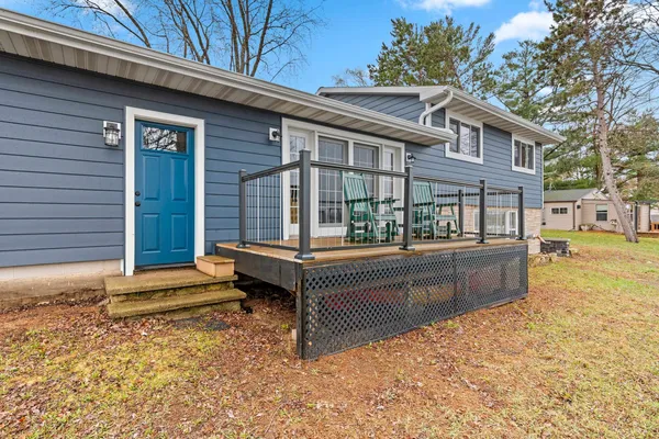 $549,900 | E5760 Waukaunaka Street, Weyauwega, WI 54983