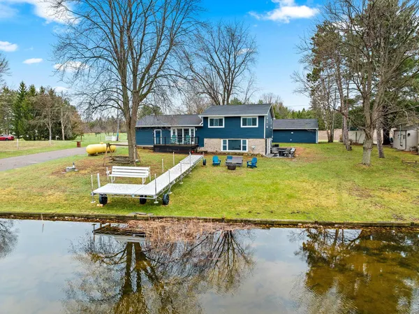 $549,900 | E5760 Waukaunaka Street, Weyauwega, WI 54983