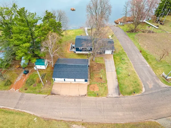 $549,900 | E5760 Waukaunaka Street, Weyauwega, WI 54983