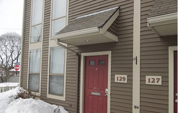 129 Governor Winthrop Road, Unit 1A Somerville, MA 02145 - Photo 5 of 27 Gallery Image 5