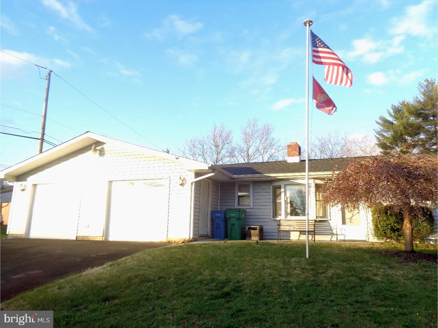 2 Gridiron Road Levittown, PA 19057 - Photo 1 of 24