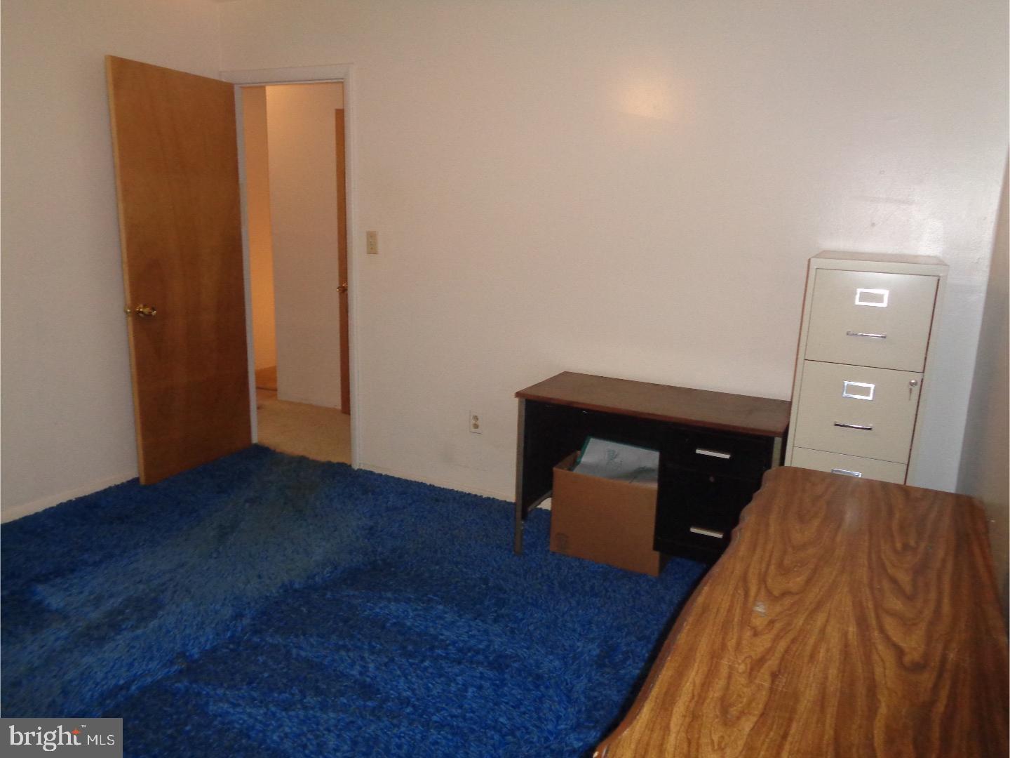 2 Gridiron Road Levittown, PA 19057 - Photo 15 of 24