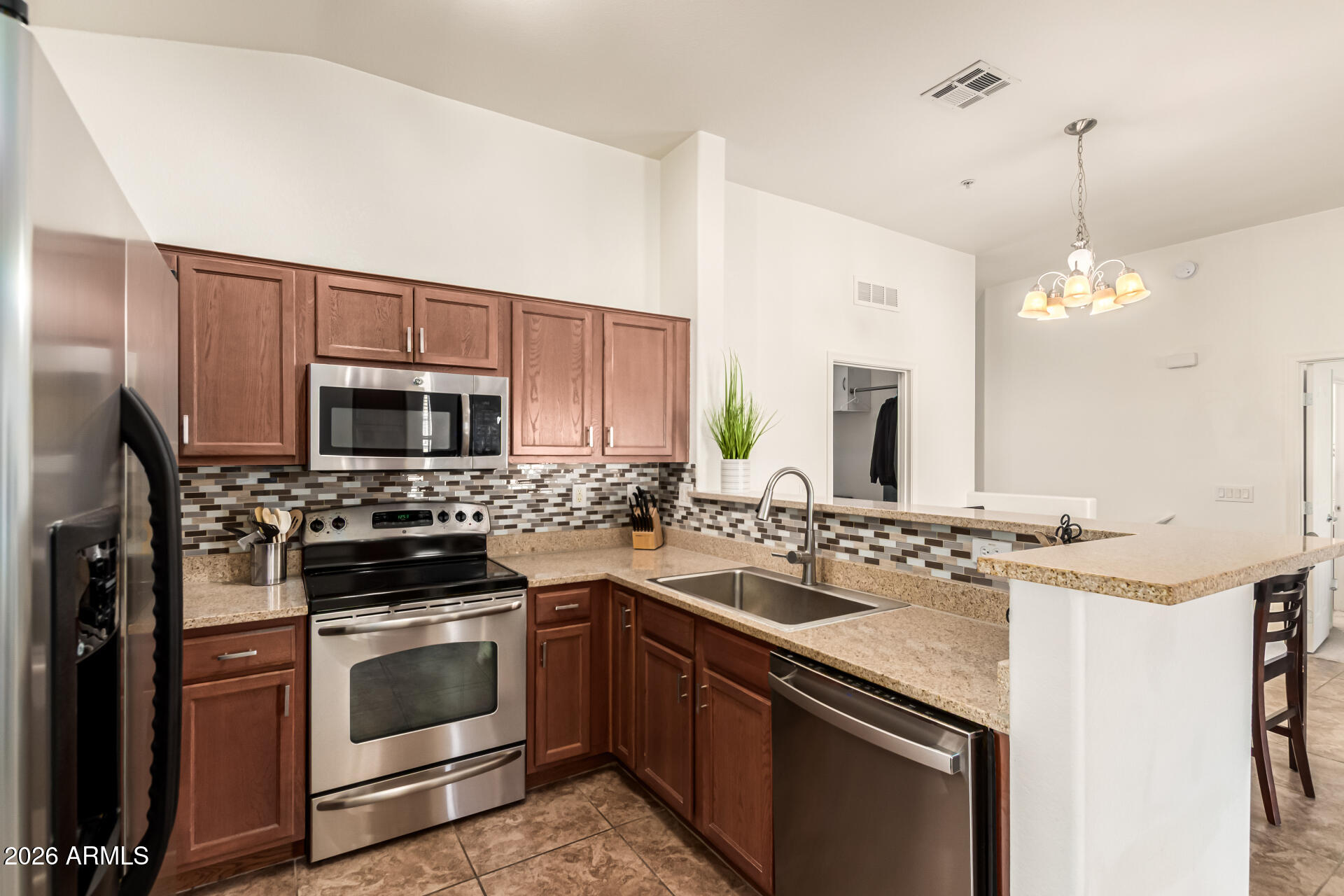 2725 East Mine Creek Road, Unit 2022 Phoenix, AZ 85024 - Photo 14 of 25