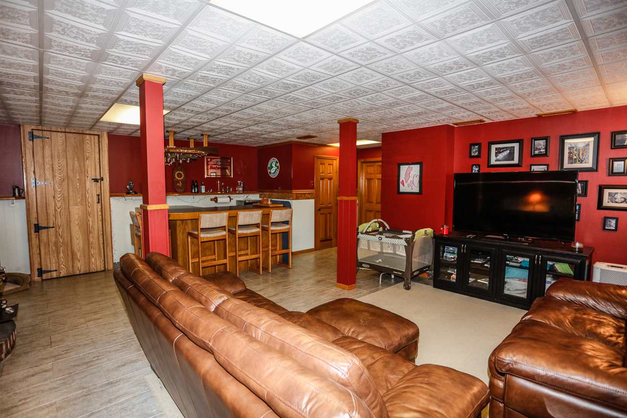 1900 Lake Shore Road Manchester, NH 03109 - Photo 32 of 38 Gallery Image 32