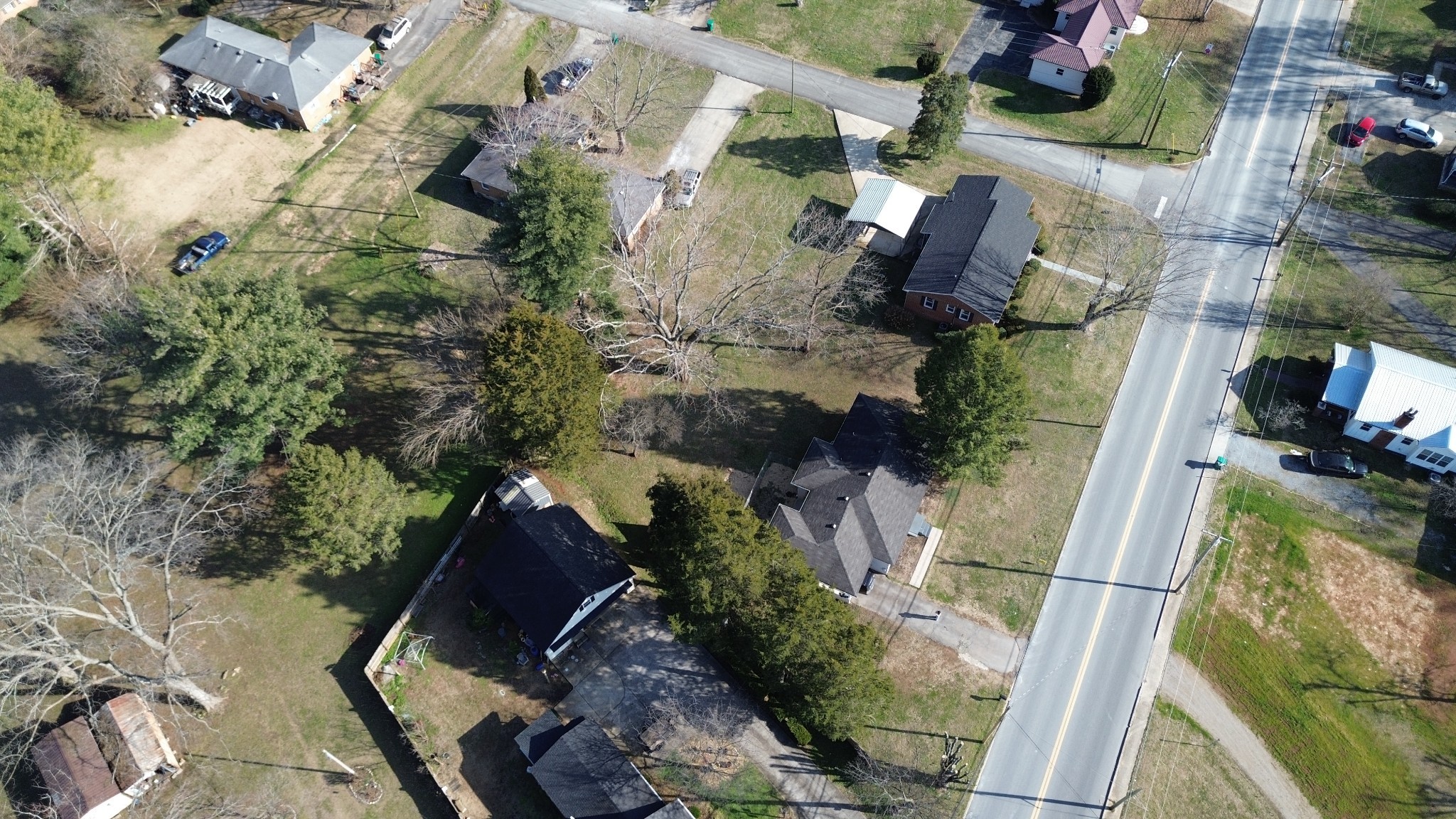1102 North High Street Winchester, TN 37398 - Photo 27 of 27 an aerial view of house with yard